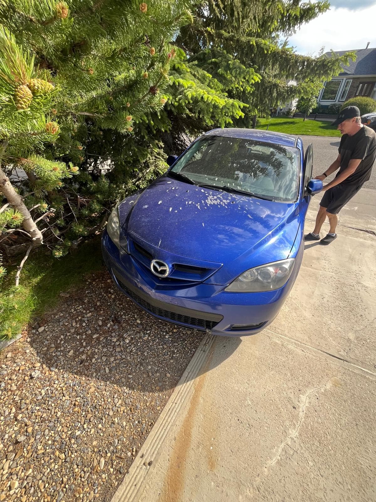 Local junk car pickup example for Calgary vehicle removal